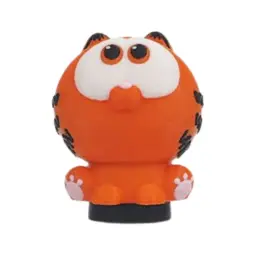 Gato Naranja Bebe